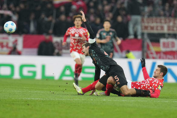 Mainzban kikapott a Bayern