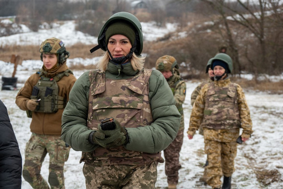 Az Ukrán Biztonsági Szolgálat ezért szervez be fiatal lányokat