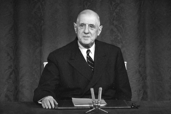 Több mint ötmillió euróért keltek el de Gaulle tábornok tárgyai egy franciaországi árverésen
