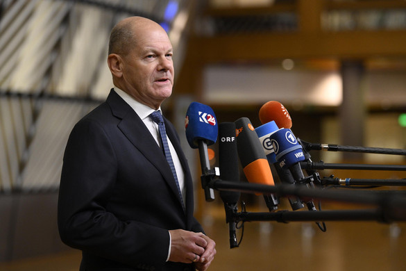Scholz bőséges újévi fogadalmat tett Ukrajnának