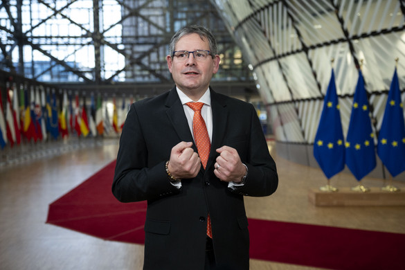 Kósa Ádám: Több mint 31 ezer megváltozott munkaképességű embert foglalkoztathatnak támogatással
