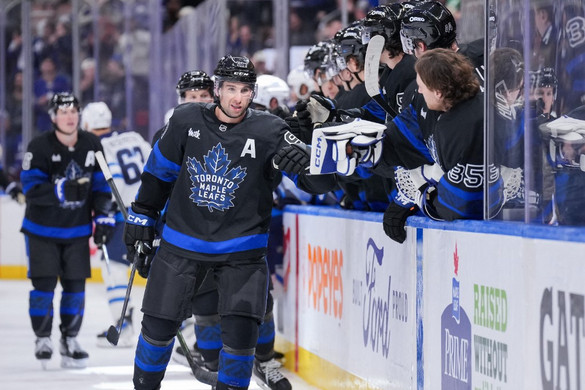 NHL: Tavares két klubban is elérte a 200 gólt
