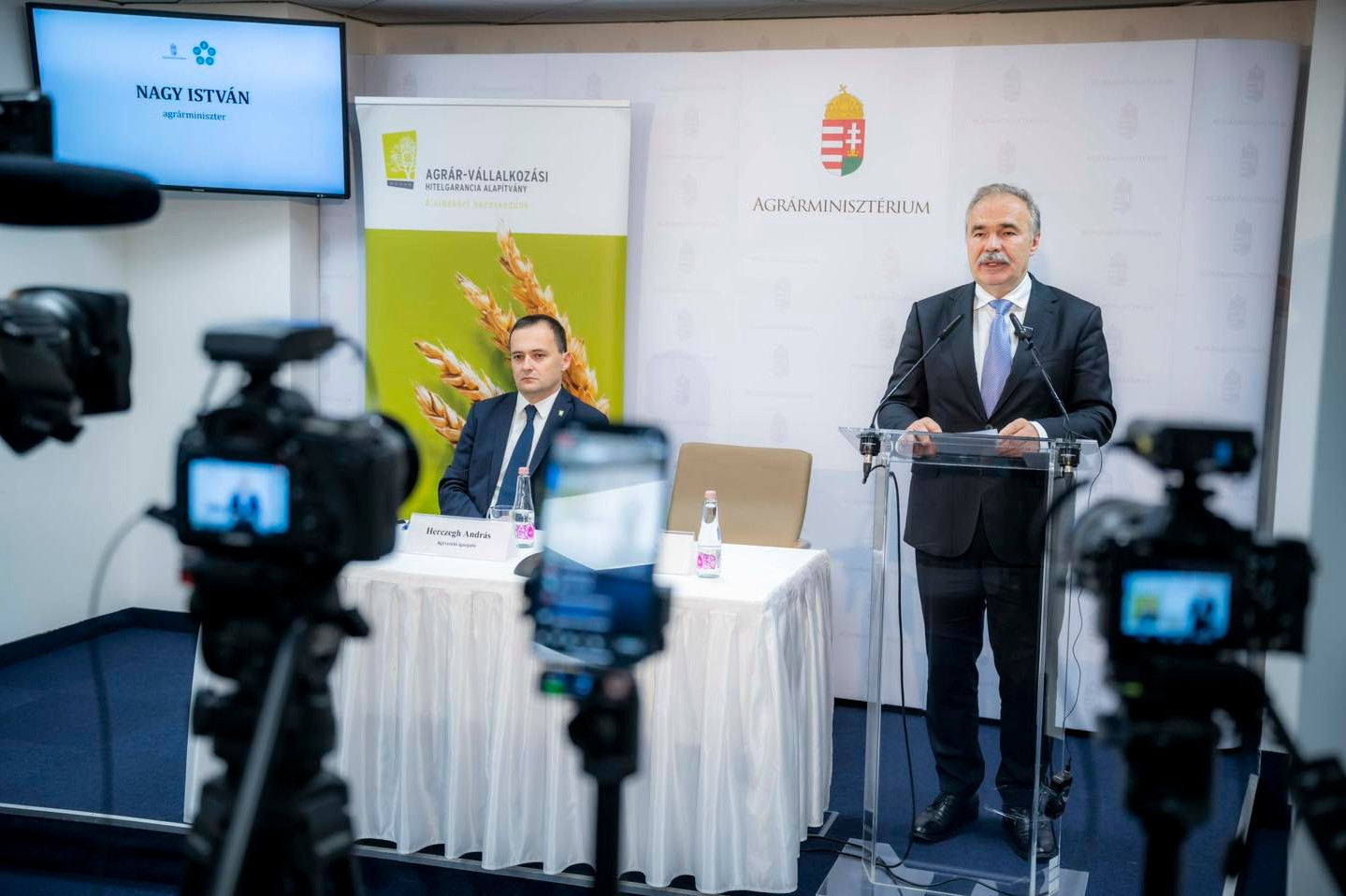 Nagy István: Új finanszírozási lehetőségek szolgálják az agrárvállalkozásokat