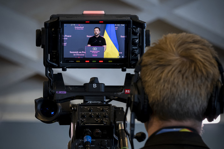 Fotó: AFP/Pool/Urs Flueeler „Zelenszkij zsarnok, bitorló és őrült”