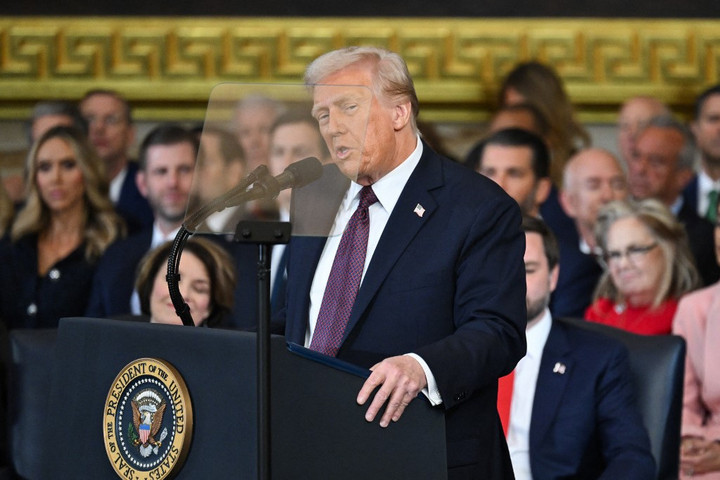 Fotó: AFP/Pool/Saul Loeb Trump: Amerika aranykora ma kezdődik!