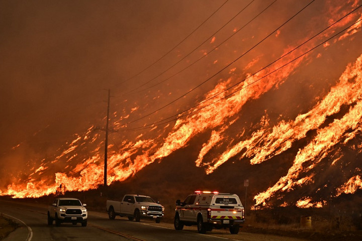 Fotó: AFP/Frederic J. Brown Ez okozhatta a halálos Los Angeles-i tüzet + VIDEÓ