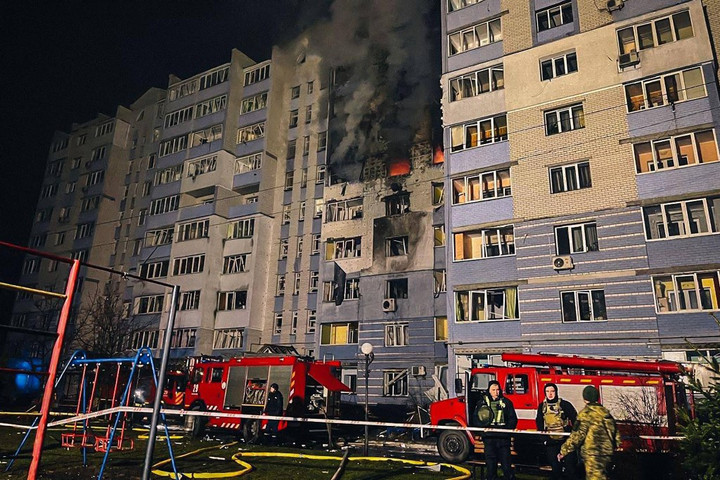Fotó: AFP/Ukrainian Emergency Service/Handout Halálos dróntámadás Kijevben