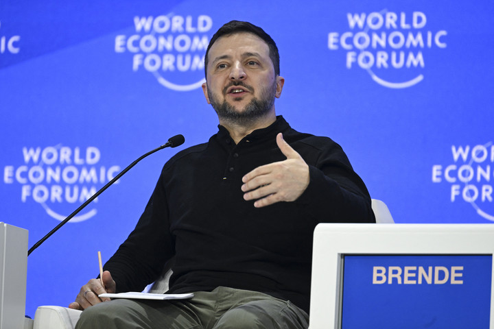 Fotó: Anadolu via AFP/Halil Sagirkaya Zelenszkij: Ez nem volt tisztességes!