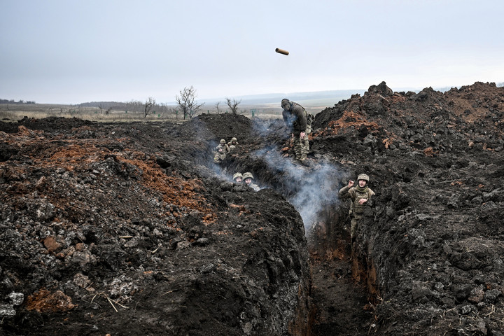 Fotó: AFP/NurPhoto/Dmytro Smolienko Tűz alá vették a NAÜ szakértőit Zaporizzsja térségében