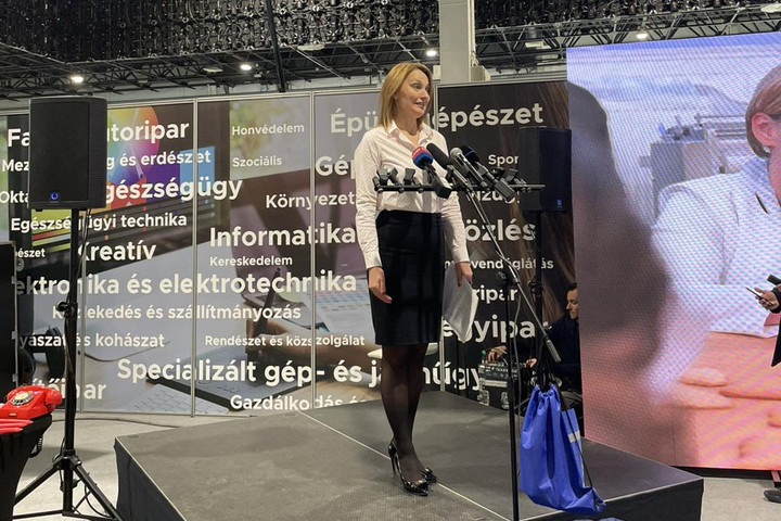 Fotó: Facebook/Novák Irén Novák Irén: TehetségPaletta Program indul februárban amatőr művészeti közösségek számára
