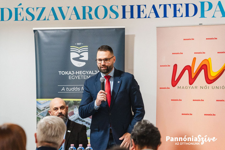 Fotó: Facebook/Tessely Zoltán Brunszvik Teréz 250 emlékévet hirdetett Martonvásár