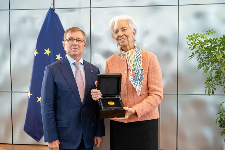 Fotó: ECB/Martin Lamberts Az EKB elnökével találkozott Matolcsy György