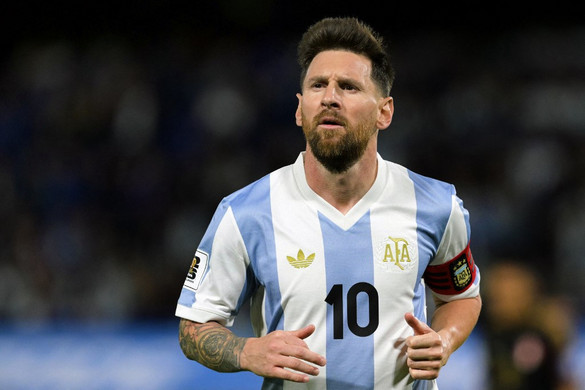 Cristiano Ronaldo és Lionel Messi egy csapatban folytathatja