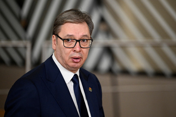 Vučić szerint nyugati és ukrán ügynökök szervezkednek Szerbiában