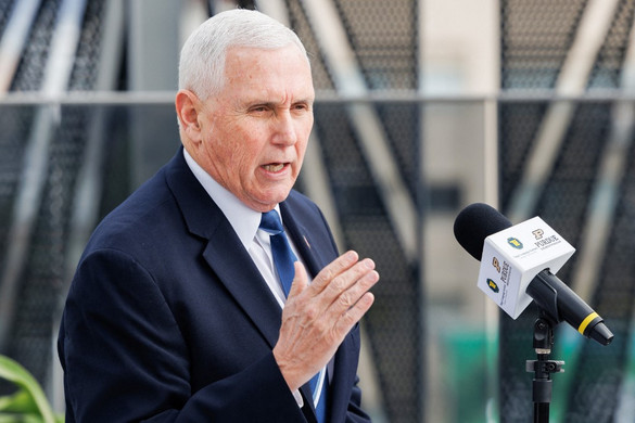 Mike Pence szerint Trumpnak ki kell állnia Tajvan mellett