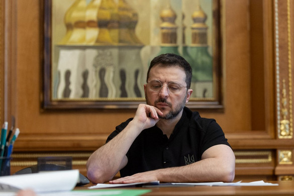 Hazugsággal vádolja egy ukrán újságíró Zelenszkijt + VIDEÓ