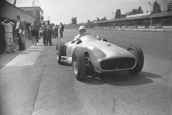 Eladó a legendás Forma–1-es Mercedes