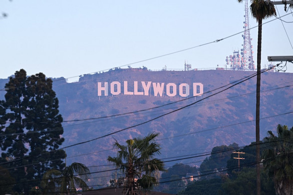 Hollywoodnak befellegzett?