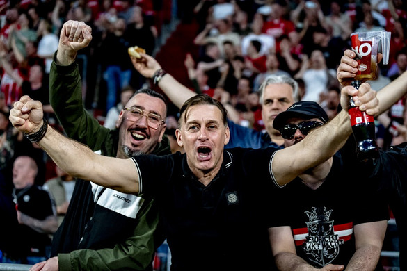 Az UEFA megbüntette a Fradit és a hollandokat is