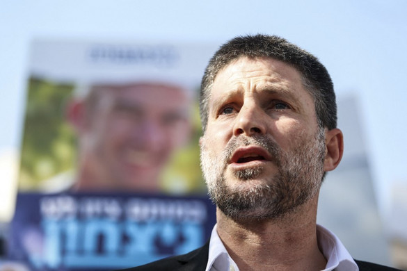 Izraeli pénzügyminiszter: Izraelnek el kell foglalnia a Gázai övezetet