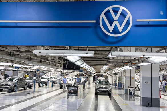 Kínai cégekkel tárgyal a Volkswagen egyes európai üzemei átvételéről