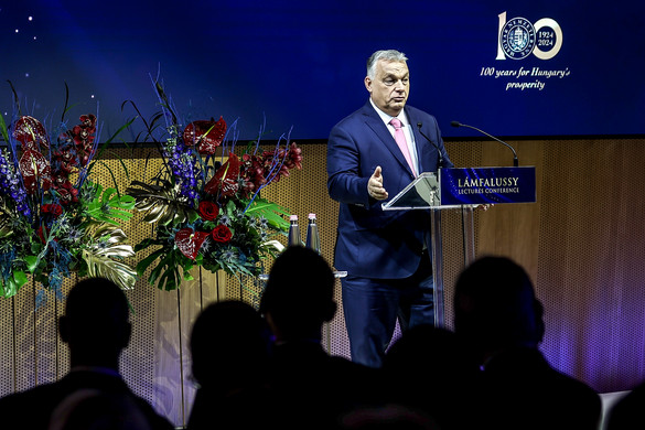 Orbán Viktor: Nem Magyarország elszigetelt, hanem az Európai Unió + VIDEÓ