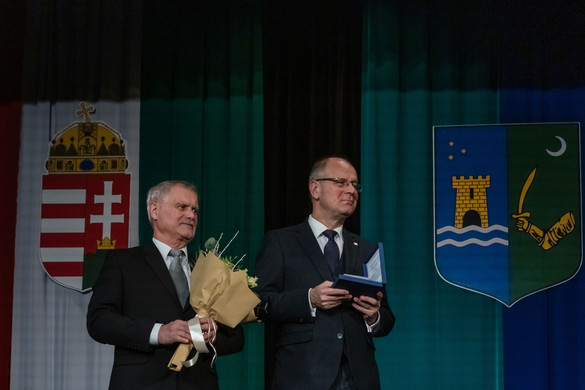 „Városnak lenni nem csak urbanisztikai és közigazgatási kategória”