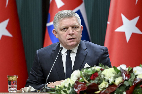 Fico elmondta, hogy Párizsban milyen „merényletet” terveznek