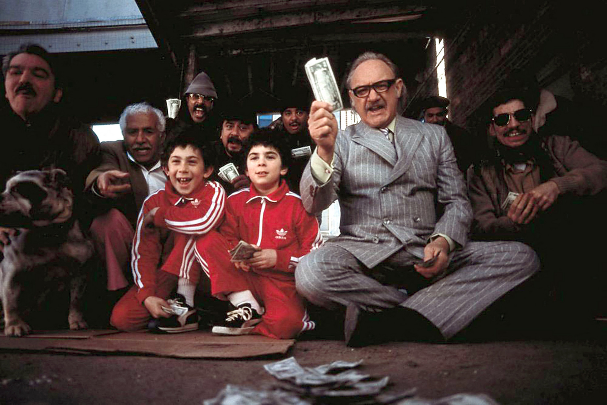 2002-ben, visszavonulása előtt két évvel, Golden Globe-ot nyert a Tenenbaum, a háziátok című filmben nyújtott legjobb férfi alakításért