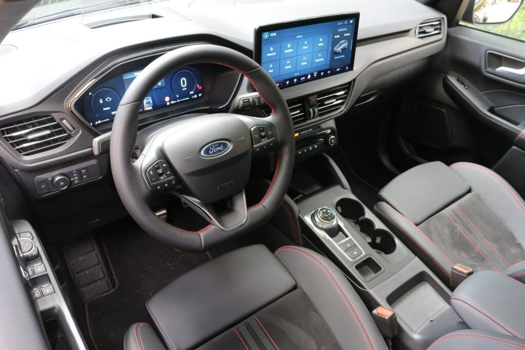 Fotó: SportVerda Ford Kuga belső