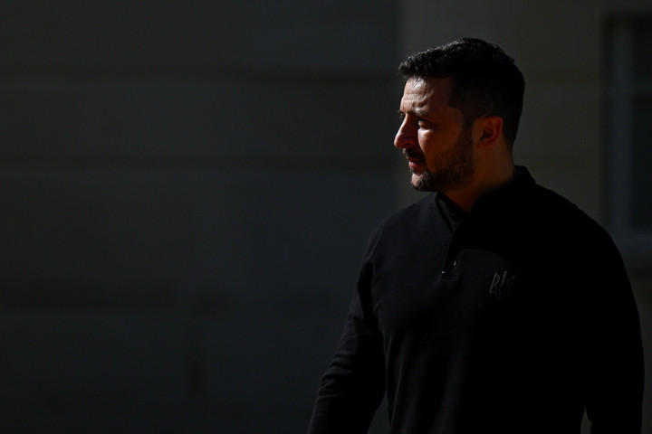 Fotó: AFP/Pool/Julien de Rosa Ukrajnában bírálták Zelenszkijt