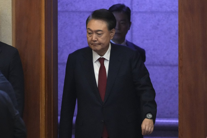 Fotó: AFP/Pool/Lee Jin-Man Visszavonták a Jun Szogjol felfüggesztett államfő elleni letartóztatási parancsot