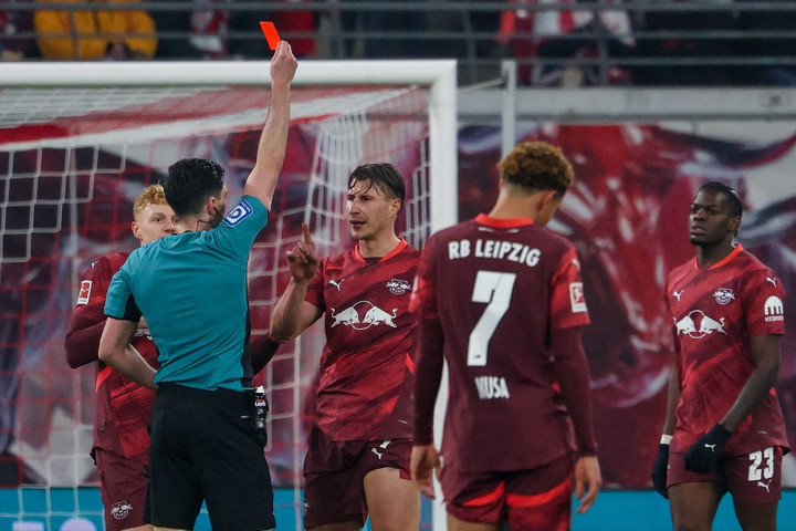 Fotó: AFP/DPA Picture-Alliance/DPA/Jan Woitas Willi Orbán egymeccses eltiltást kapott