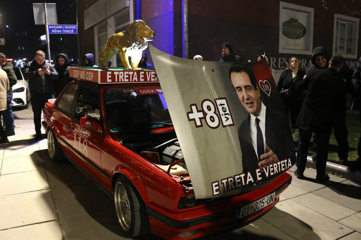 Fotó: Anadolu via AFP/Erkin Keci Koszovóban marad a baloldal