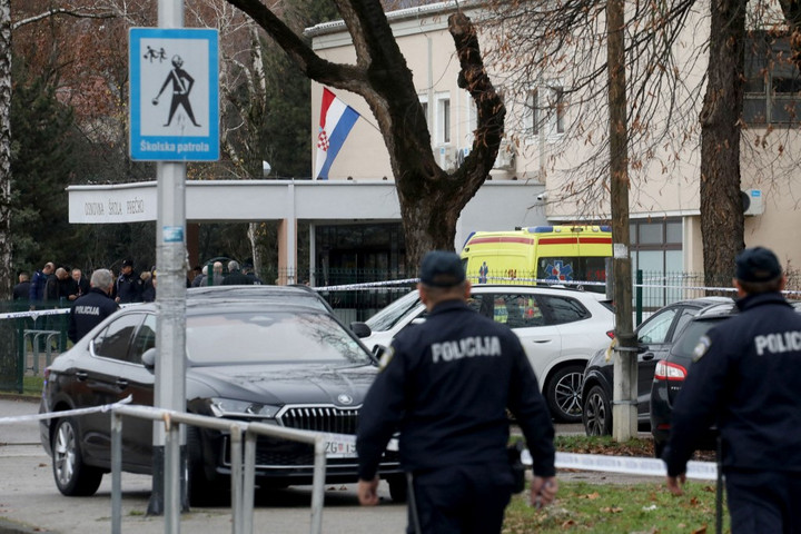 Fotó: AFP/Anadolu Agency/Stipe Majic Horvátországot is utolérték a bombafenyegetések