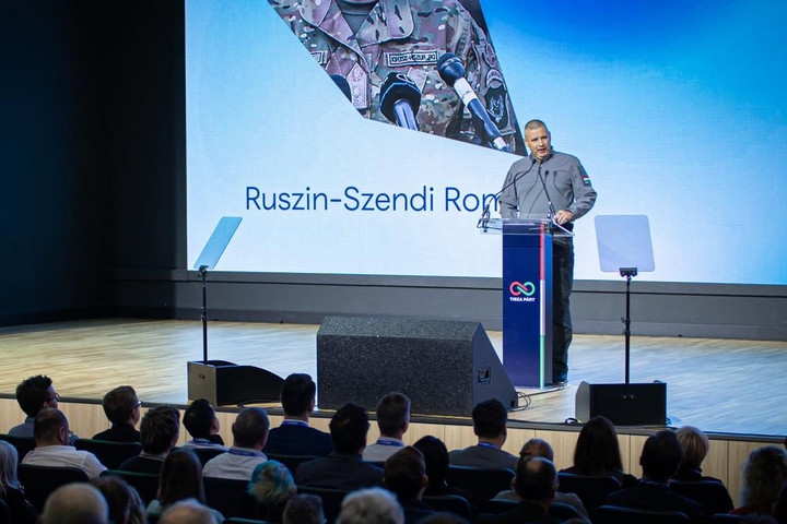 Fotó: Facebook/TISZA Párt Kiderülhet az igazság a „villaügy”-ről?