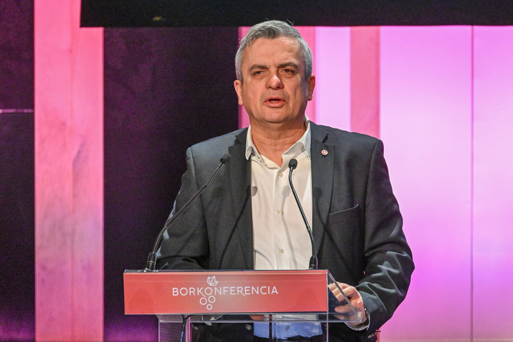 Fotó: MTI/Illyés Tibor Többet adunk el