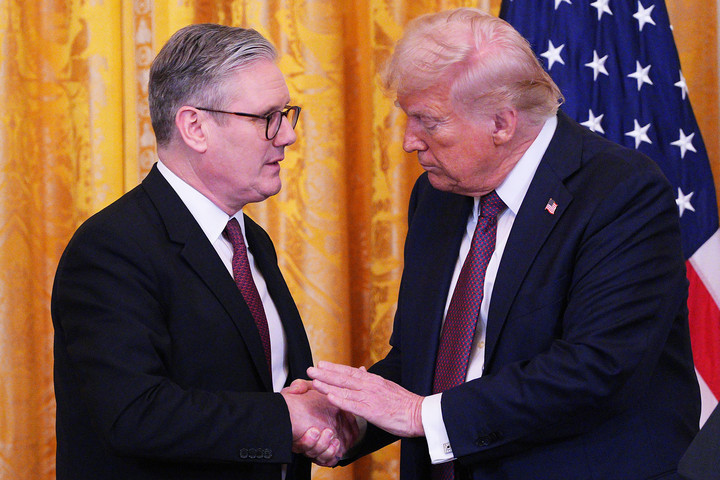 Fotó: AFP/Pool/Carl Court Trump „kemény tárgyalópartnernek” nevezte a brit miniszterelnököt