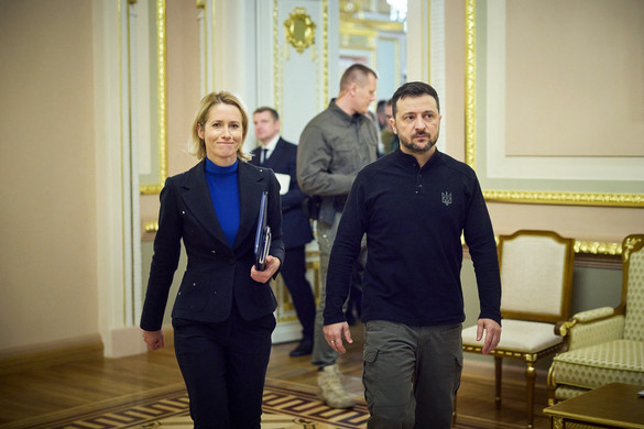 „A szabad világnak új vezetőre van szüksége!”
