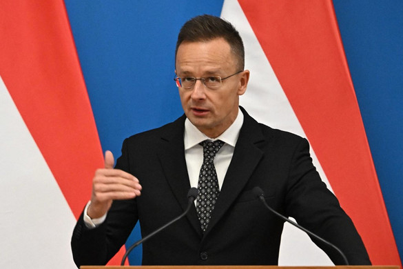 Összekötő kapocs