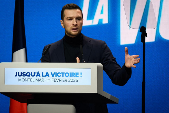 A Nemzeti Tömörülés sem szavazza meg a francia kormány elleni bizalmatlansági indítványt