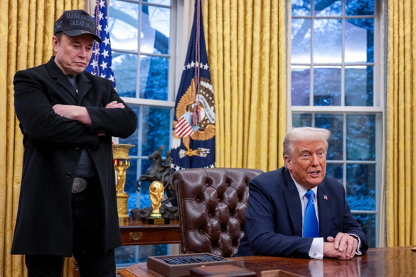 Pánikolnak a Politicónál Trump és Musk miatt