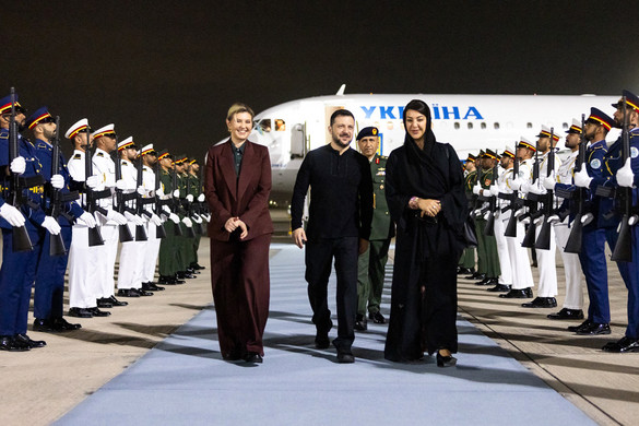 Az Egyesült Arab Emírségekben tárgyal Zelenszkij