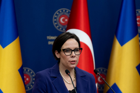 Svédország békefenntartókat küldene Ukrajnába