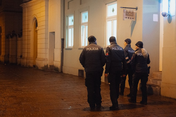 Kiutasítottak Szlovákiából egy ukrán állampolgárt