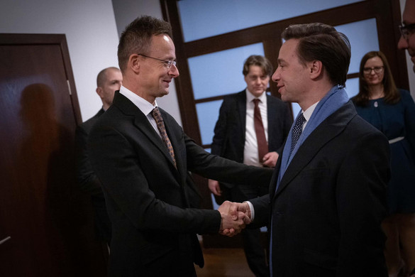 Szijjártó Péter: Botrányos dolgok történnek Lengyelországban