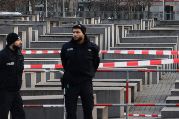 Négy hónapja kapott menekültstátuszt a berlini szír késelő