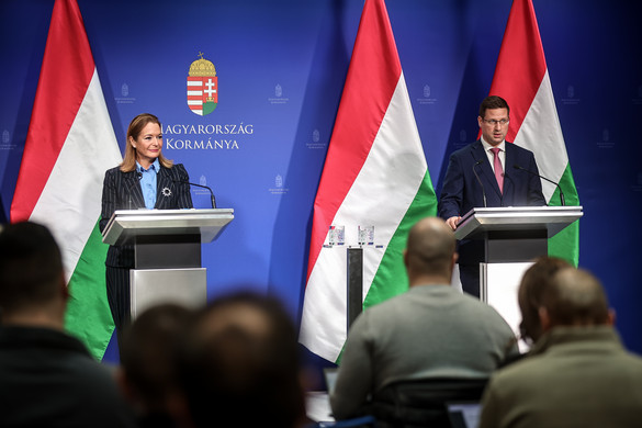 Kormányinfó lesz holnap