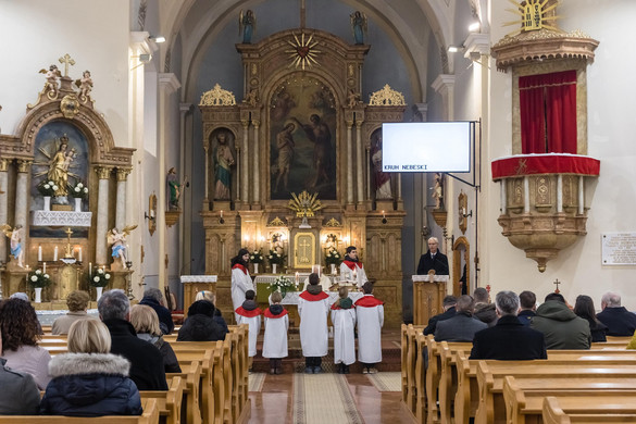 Soltész Miklós: A nyelv és kultúra megőrzését is szolgálja a nemzetiségek hitéletének támogatása