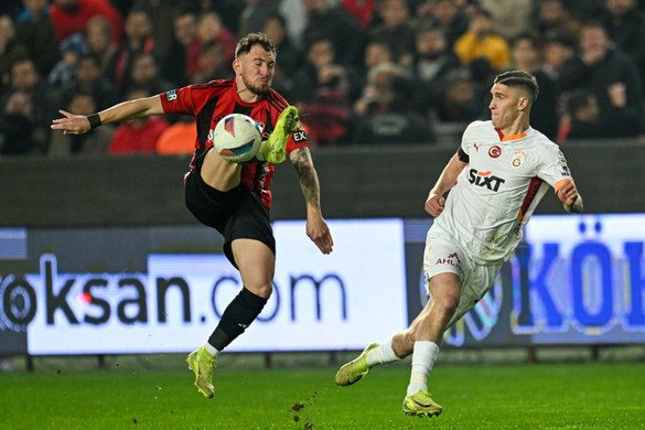 Sallai: Nyolcvan perc a Galatasarayban